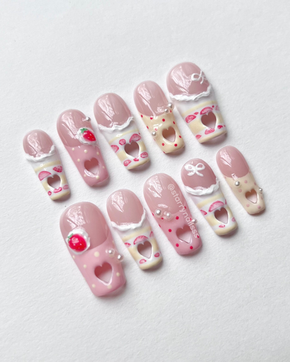 Strawberry Cake Press-on Nails